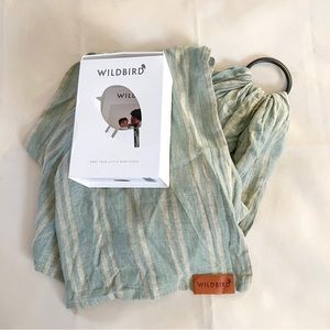 Wild bird sling -bought here my baby just wasn’t a fan of baby wearing 🥲